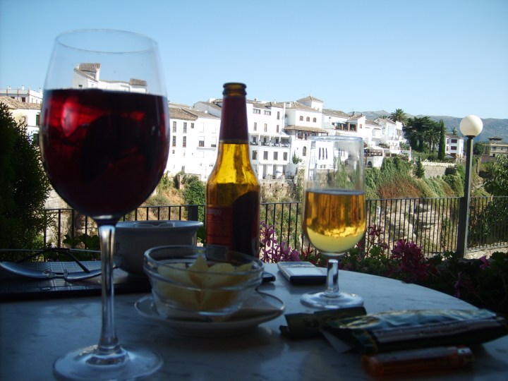 Food, Wine and sex – a recipe for&nbsp;happiness?